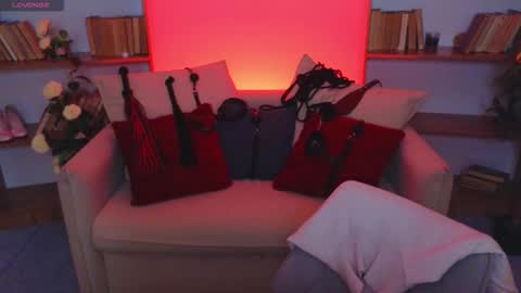 Marcelline online show from November 8, 9:42 am