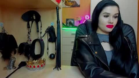 Mistress Kristi online show from April 15, 6:37 pm