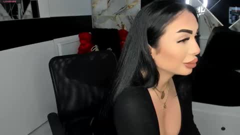 mistress_meryem online show from March 6, 11:42 pm