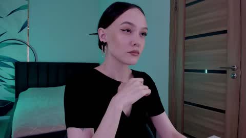 Snapshot of mistress_mialibra chatting on October 7, 1:36 am Mistress Mia online show from October 7, 1:36 am