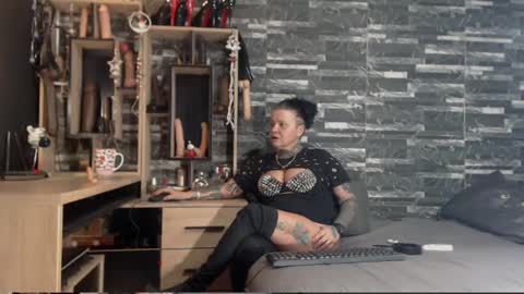 Mistress Mirybossy online show from December 24, 2:10 am