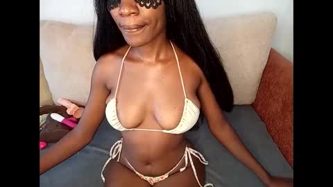 mistress_valentina1 online show from April 22, 10:28 am