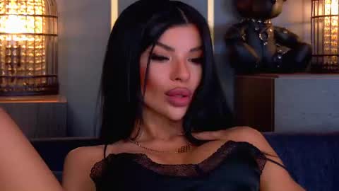 Snapshot of mistresselenia chatting on June 15, 9:33 am Elenia online show from June 15, 9:33 am