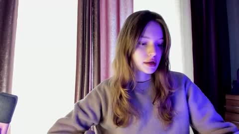 Snapshot of mistresselizy chatting on October 4, 8:01 am mistresselizy online show from October 4, 8:01 am