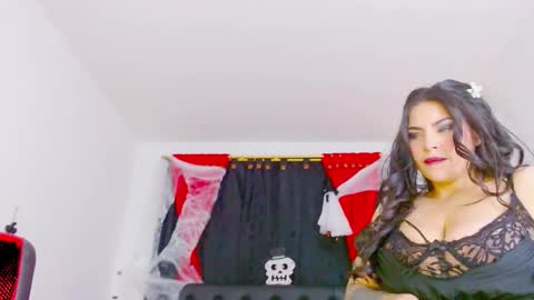 Mistresslombana online show from October 23, 6:02 am