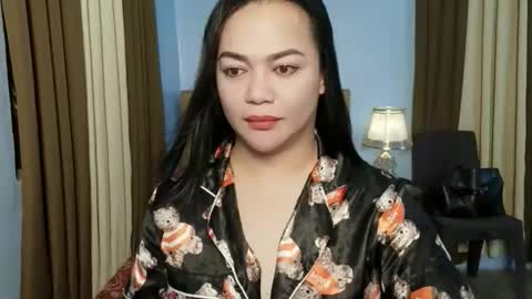 Snapshot of mistressofthewest7 chatting on May 19, 5:03 am mistressofthewest7 online show from May 19, 5:03 am