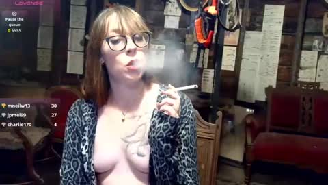 Snapshot of mistressthrope chatting on June 22, 11:02 pm MistressThrope online show from June 22, 11:02 pm
