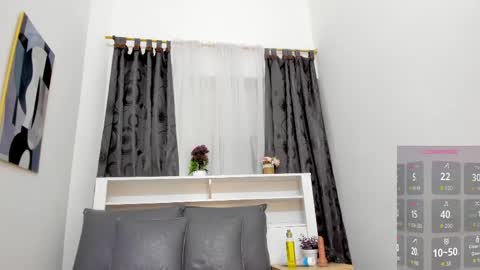 Snapshot of mistt_miaa chatting on April 19, 12:15 pm mistt_miaa online show from April 19, 12:15 pm