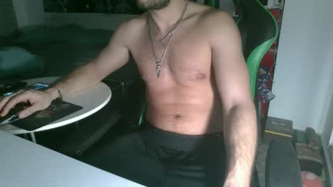 Snapshot of mistxss chatting on January 21, 2:37 pm mistxss online show from January 21, 2:37 pm