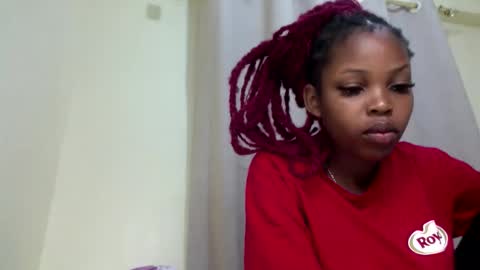 misty_shee online show from April 18, 11:25 am