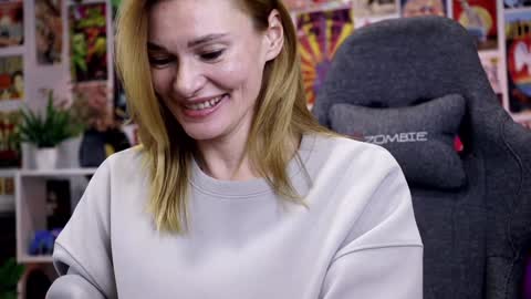 MistyBarnes NONUDE MODEL online show from December 8, 5:33 pm