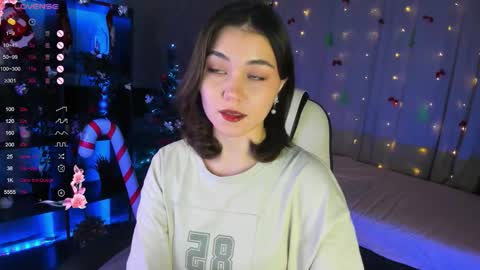 mistylovia online show from January 6, 9:02 am