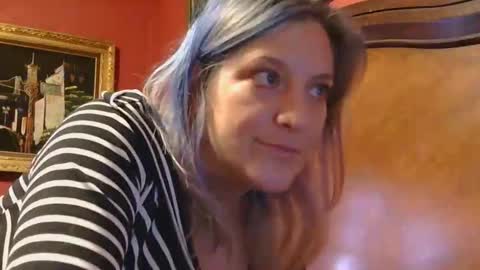 Snapshot of mistymountains96 chatting on February 13, 2:02 pm Misty Mountains online show from February 13, 2:02 pm