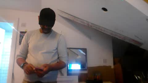 Snapshot of mita335918 chatting on February 28, 12:00 am mita335918 online show from February 28, 12:00 am