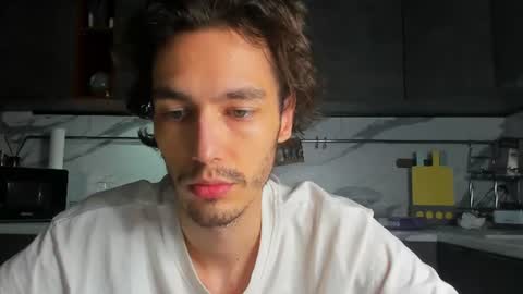 Snapshot of mitchelkurse chatting on July 28, 12:51 am MitchelKurse online show from July 28, 12:51 am