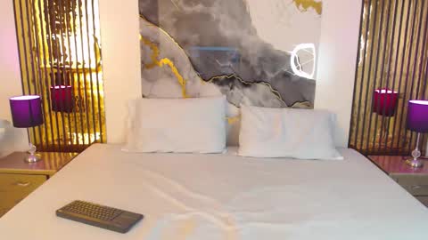 Mtica Brennet online show from December 22, 4:26 pm