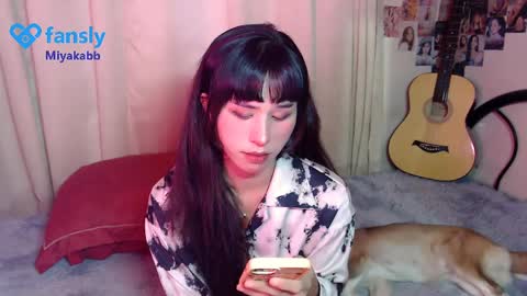 Miyakabebe online show from April 5, 8:39 pm