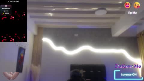 Charlotte online show from October 7, 9:45 pm