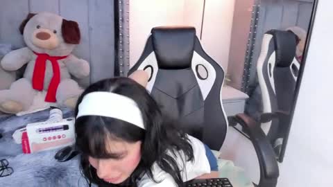 miyu_komori online show from March 31, 9:15 pm