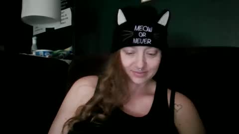 Snapshot of miztrezk chatting on November 5, 3:45 pm miztrezk online show from November 5, 3:45 pm