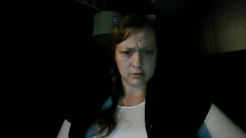 Snapshot of miztrezk chatting on November 26, 10:11 pm miztrezk online show from November 26, 10:11 pm