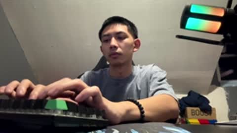 mizukix300 online show from March 26, 10:10 am