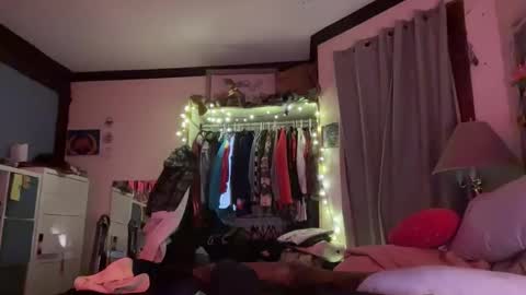 Snapshot of mizzstorm13 chatting on February 9, 7:01 am Mizz Storm online show from February 9, 7:01 am