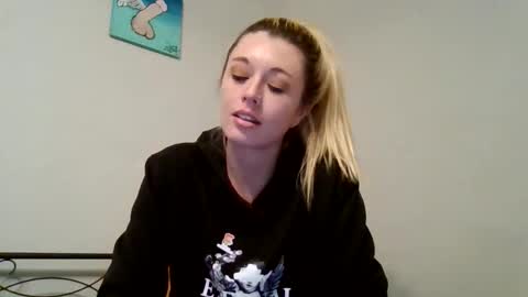 mizzymay10101 online show from February 28, 3:29 am