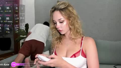 Millie and John online show from May 14, 4:25 pm