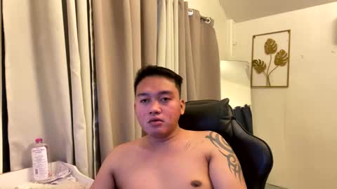 Michole Jay online show from April 28, 2:27 am