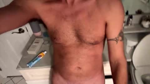 Snapshot of mjjmsex chatting on October 19, 5:19 am mjjmsex online show from October 19, 5:19 am