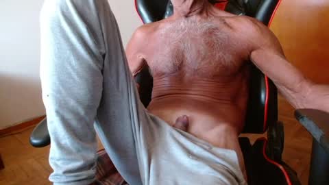 Mario jose online show from April 9, 1:27 pm