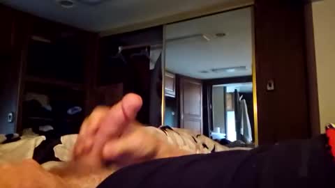 mjolnirandazzarra online show from December 22, 5:10 pm