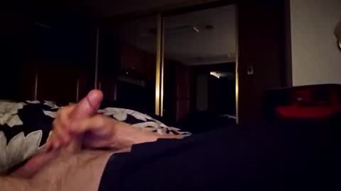 mjolnirandazzarra online show from April 8, 10:26 am