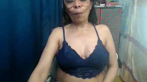 kelly online show from September 27, 8:47 pm