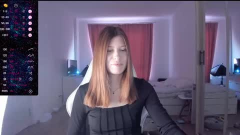 Snapshot of mmm_banana chatting on February 27, 6:29 am Lili online show from February 27, 6:29 am