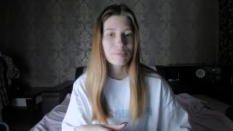 Snapshot of mmm_banana chatting on October 20, 9:10 am Lili online show from October 20, 9:10 am
