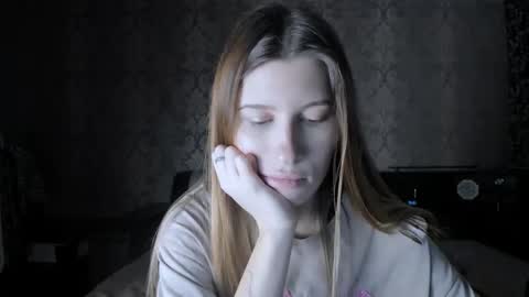 Snapshot of mmm_banana chatting on October 26, 5:08 pm Lili online show from October 26, 5:08 pm
