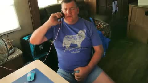 mmmthatsfunnn online show from October 8, 10:18 pm