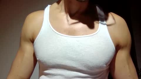 mmuscularman online show from February 6, 7:45 am