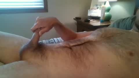 mndaddymn online show from December 1, 4:29 pm