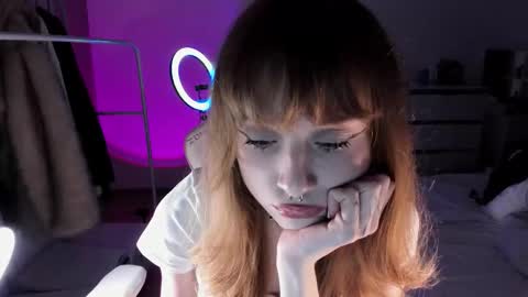 mnepohhh online show from October 9, 5:00 pm