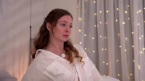 moan_elisa online show from March 7, 6:21 am