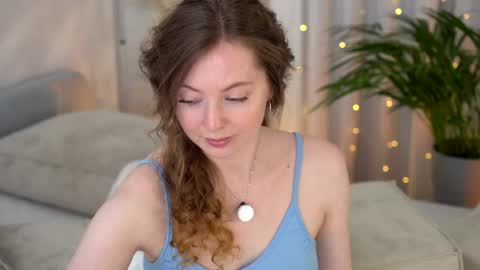 Snapshot of moan_elisa chatting on April 30, 3:57 am moan_elisa online show from April 30, 3:57 am