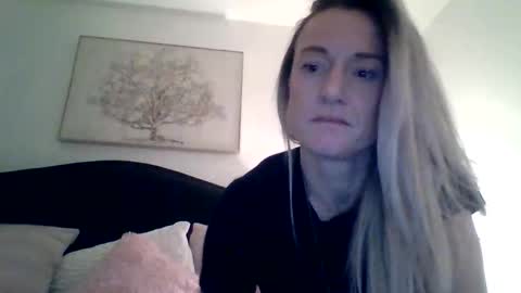 mockingbirds91 online show from March 24, 3:22 am