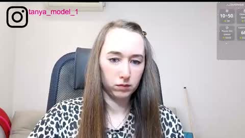 Snapshot of model_10 chatting on January 7, 3:03 pm Tatiana online show from January 7, 3:03 pm