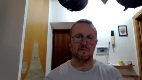 modesto1969 online show from November 16, 12:16 am