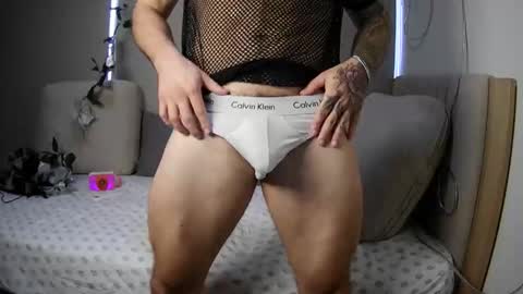 Snapshot of modexusparty chatting on November 25, 4:40 pm modexusparty online show from November 25, 4:40 pm