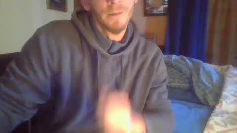 Snapshot of mohican69hot chatting on January 19, 1:44 pm mohican69hot online show from January 19, 1:44 pm