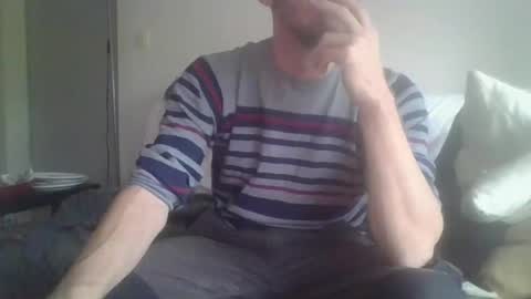 Snapshot of mohican69hot chatting on November 14, 10:25 am mohican69hot online show from November 14, 10:25 am